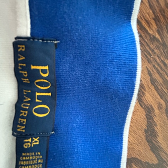 Very comfy white, red and blue Polo quarter zip. Size XL - Picture 3 of 3